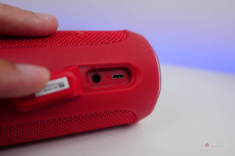 JBL Flip review: The versatile portable Bluetooth speaker