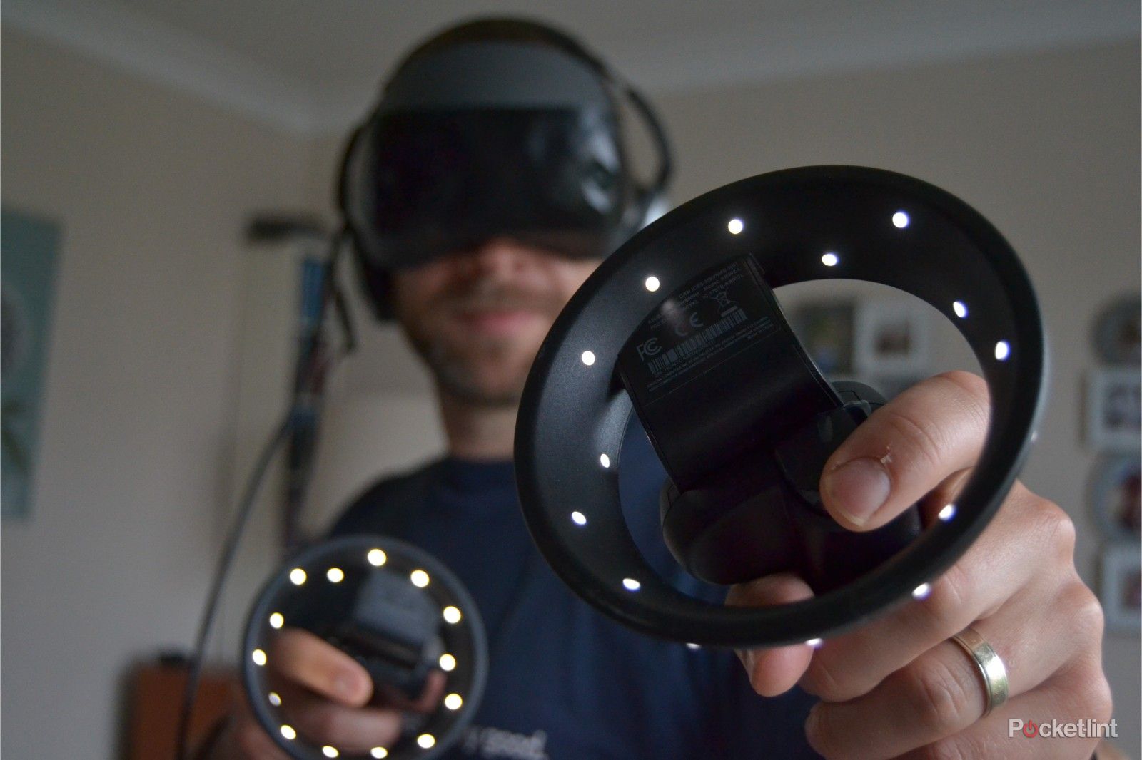Asus Windows Mixed Reality Headset review: The best WMR headset?
