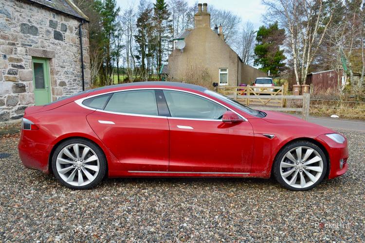 Tesla Model S 100D review: London to Scotland and back in the reigning ...