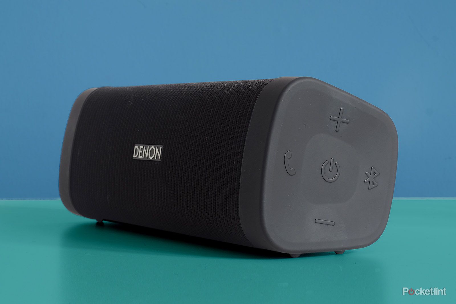 スピーカー・ウーファー DENON envaya Portable Speaker DSB250BT Denon Envaya DSB-250BT Review: Renowned Audio Brand's High