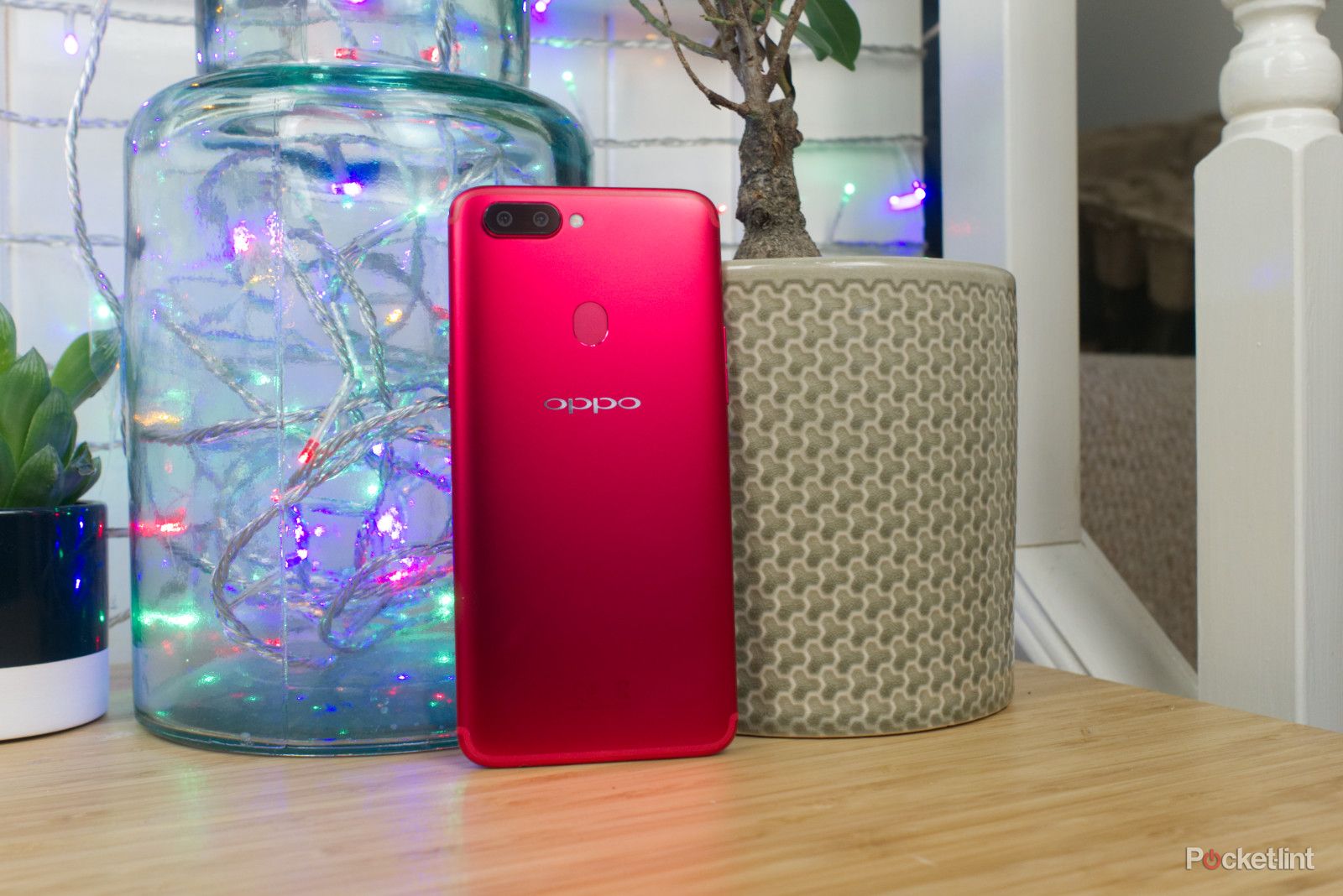 Oppo R11s review: Super screen, except for one major flaw