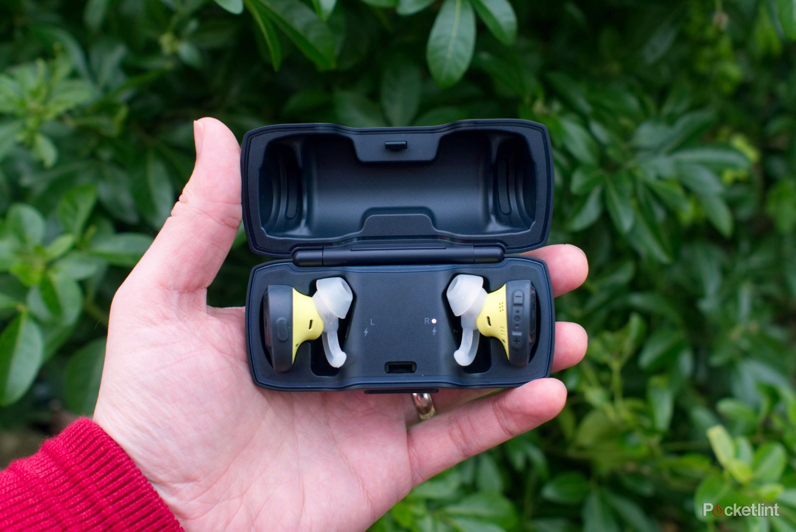 Bose SoundSport Free review: The best wire-free sports earphones