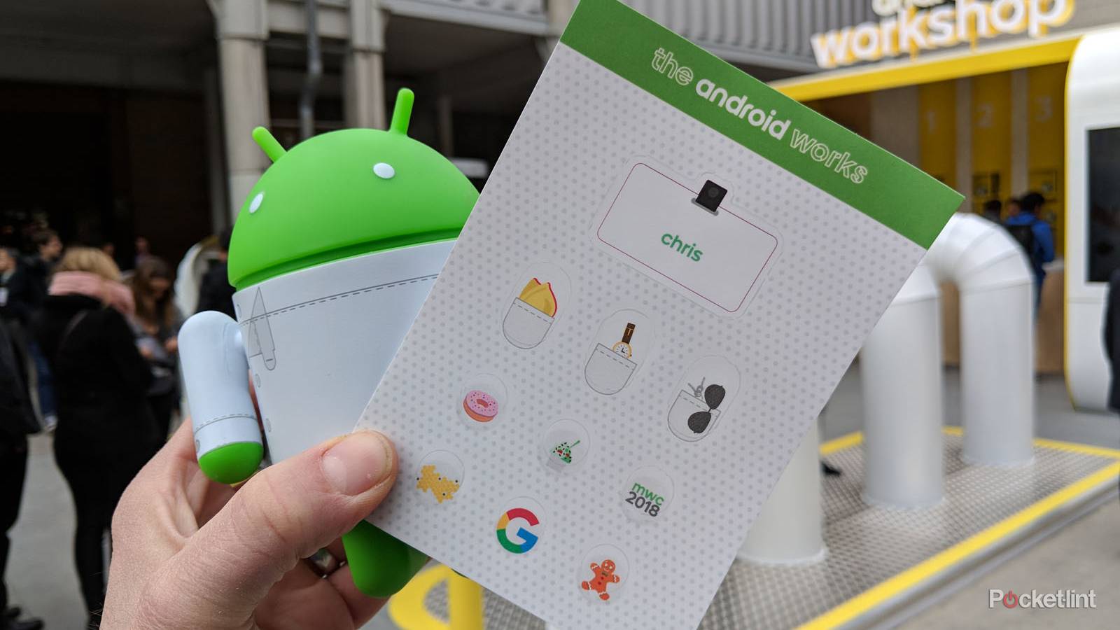 Android at MWC 2018: The pin badge festival is back