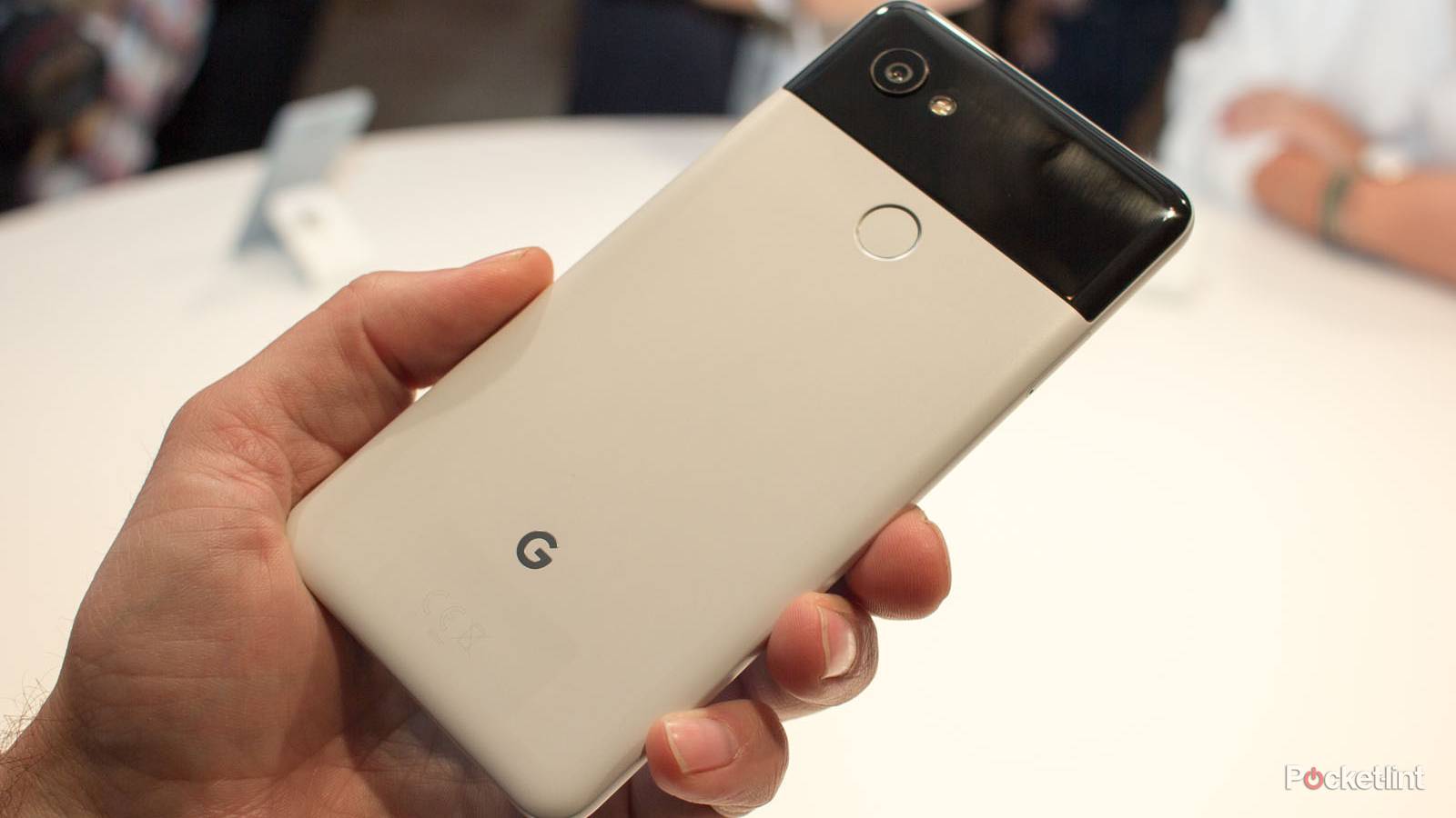 Google Pixel 3 renders and screens show notch just for 3 XL