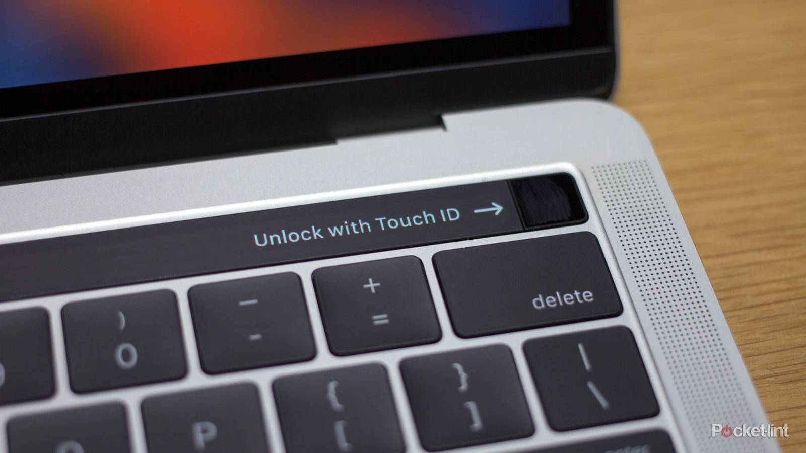 How to make Apple repair a faulty MacBook keyboard for free