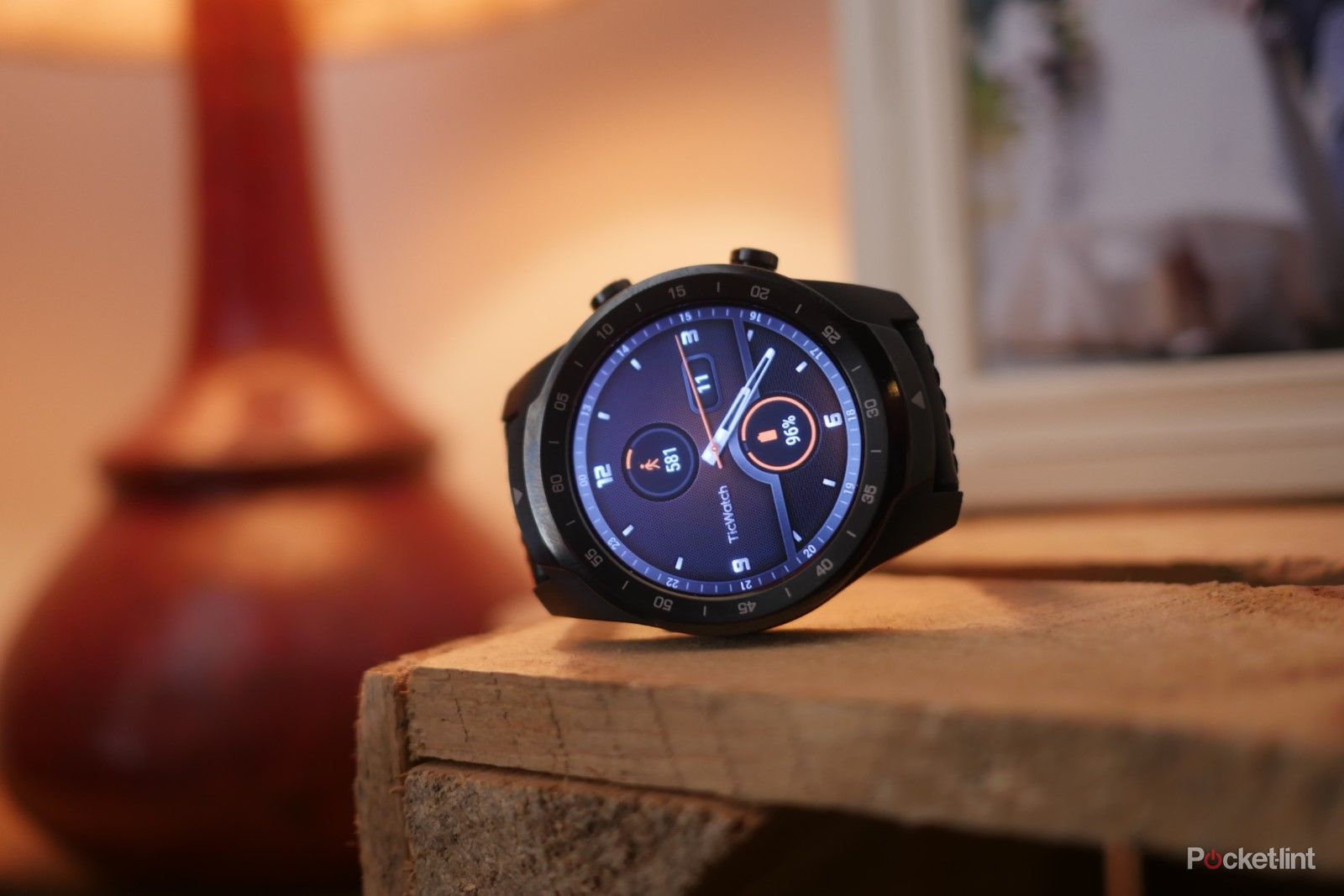 スマートウォッチ　Tic Watch Pro TicWatch Pro smartwatch review - Pocket-lint
