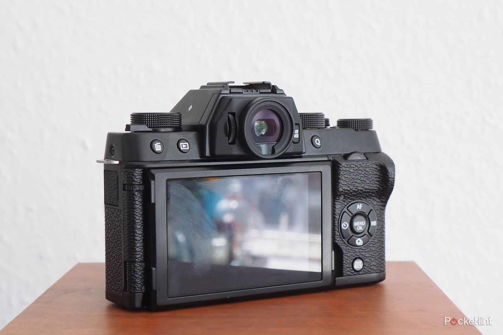 Fuji X-T100 review: Rare misfire for Fujifilm's mirrorless?