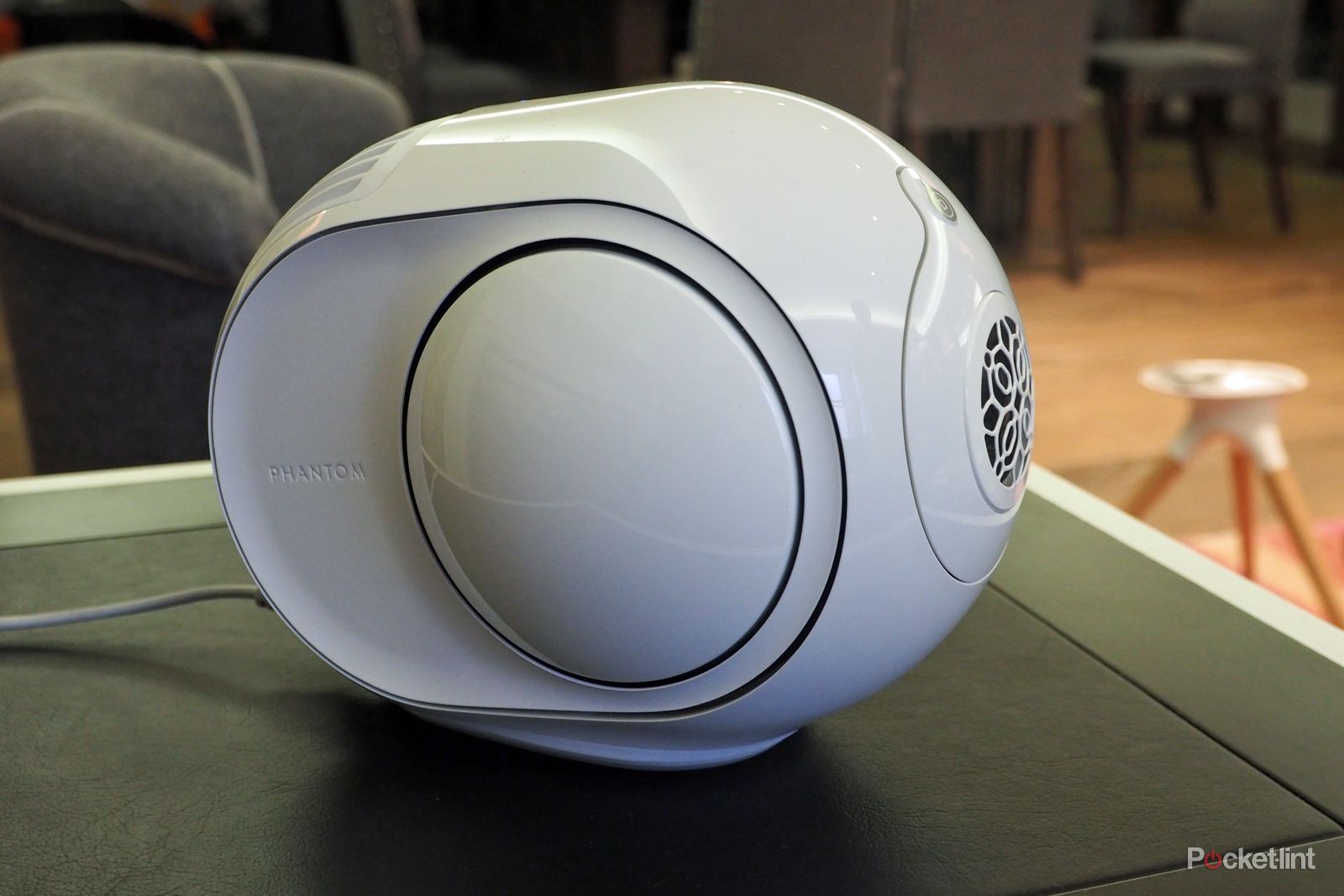 145981-speakers-news-devialets