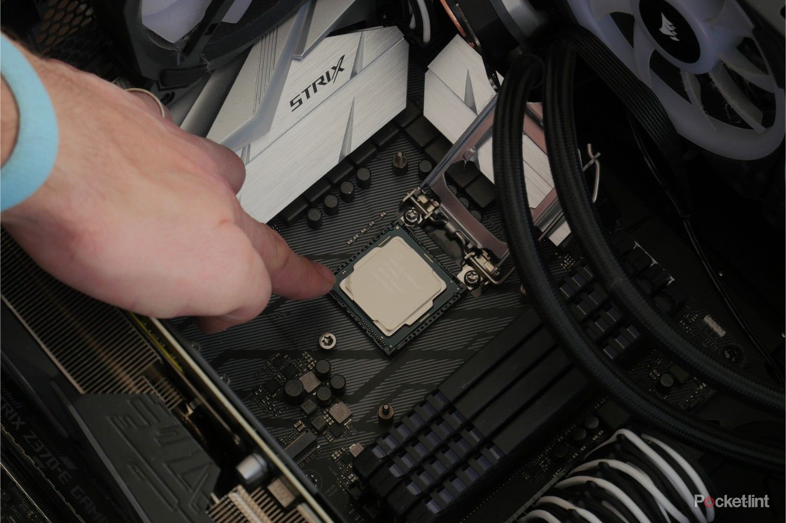 How to easily upgrade your Intel CPU for more gaming power