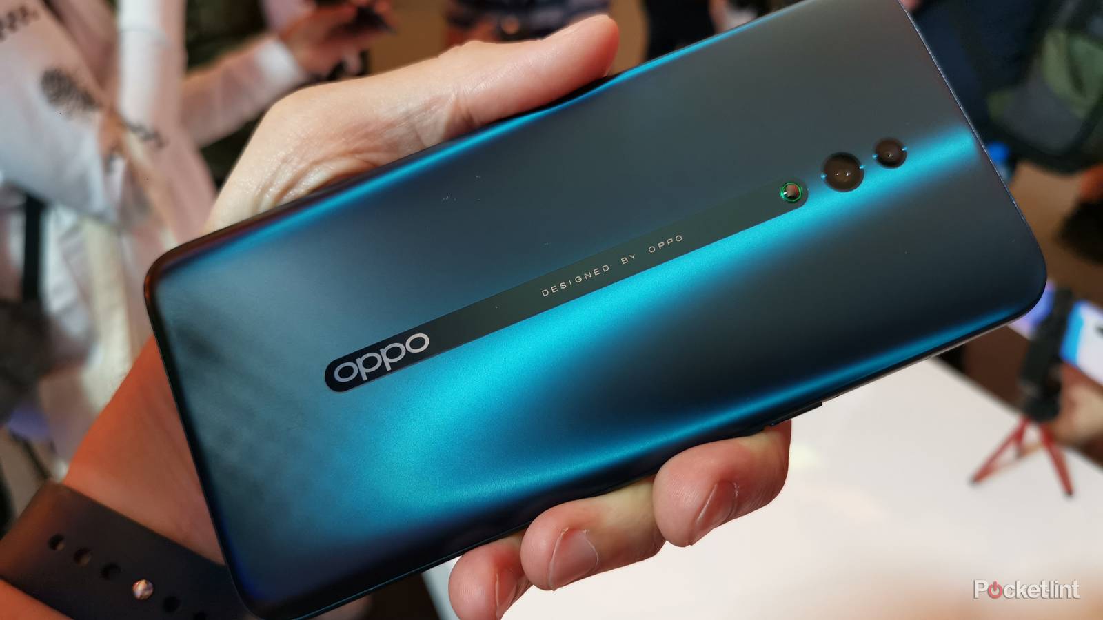 Oppo Reno review: Battling the mid-range crowd