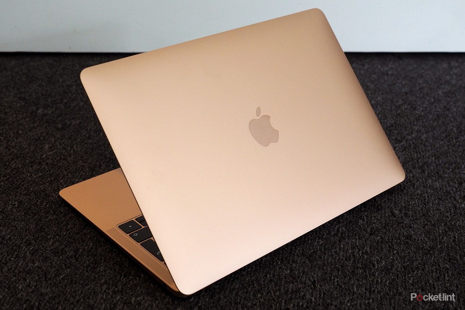 MacBook Air/2019年製/ゴールド Amazon.com: Apple Mid 2019 MacBook Air with 1.6GHz Intel