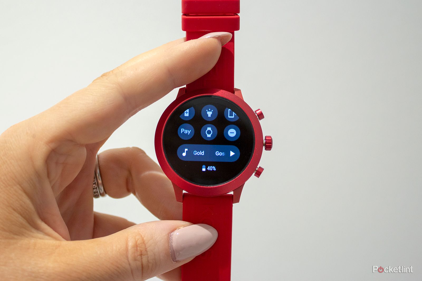 Which of the new Michael Kors smartwatches should you choose?