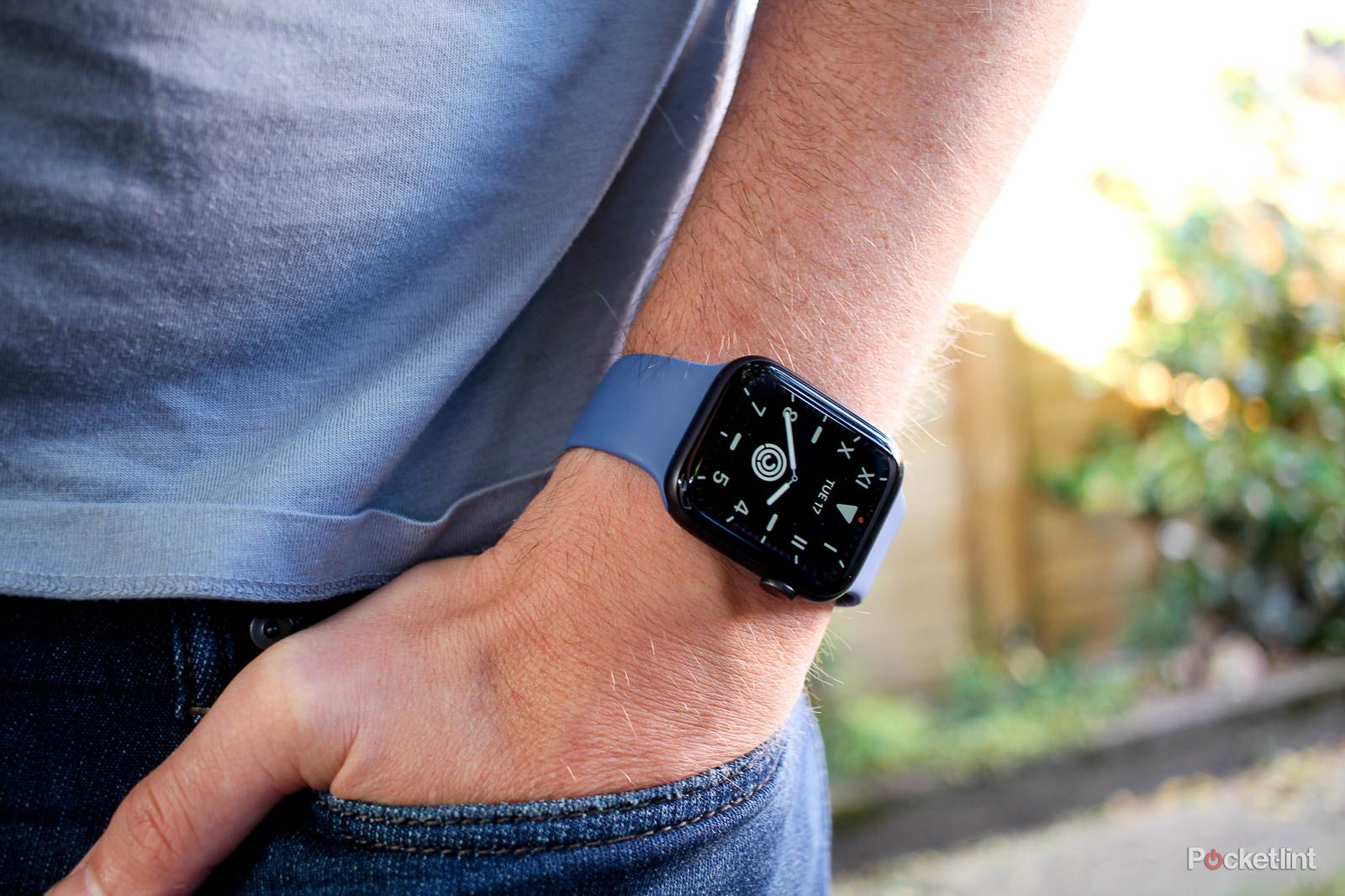 その他 Apple - Apple Watch series 5 Amazon.com: Apple Watch Series 5 (GPS + Cellular, 44MM