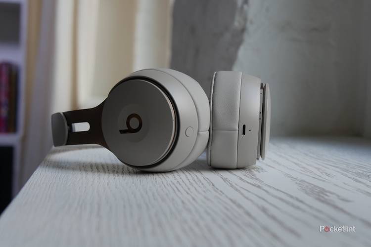 Noise Cancelling Headphones Compare Beats Solo Pro And Studio