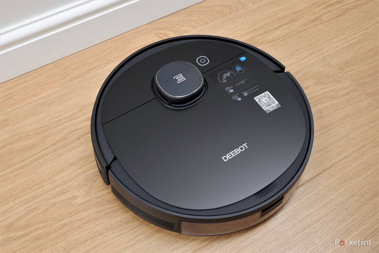 Ecovacs Deebot Ozmo 950 robot vacuum review - Pocket-lint
