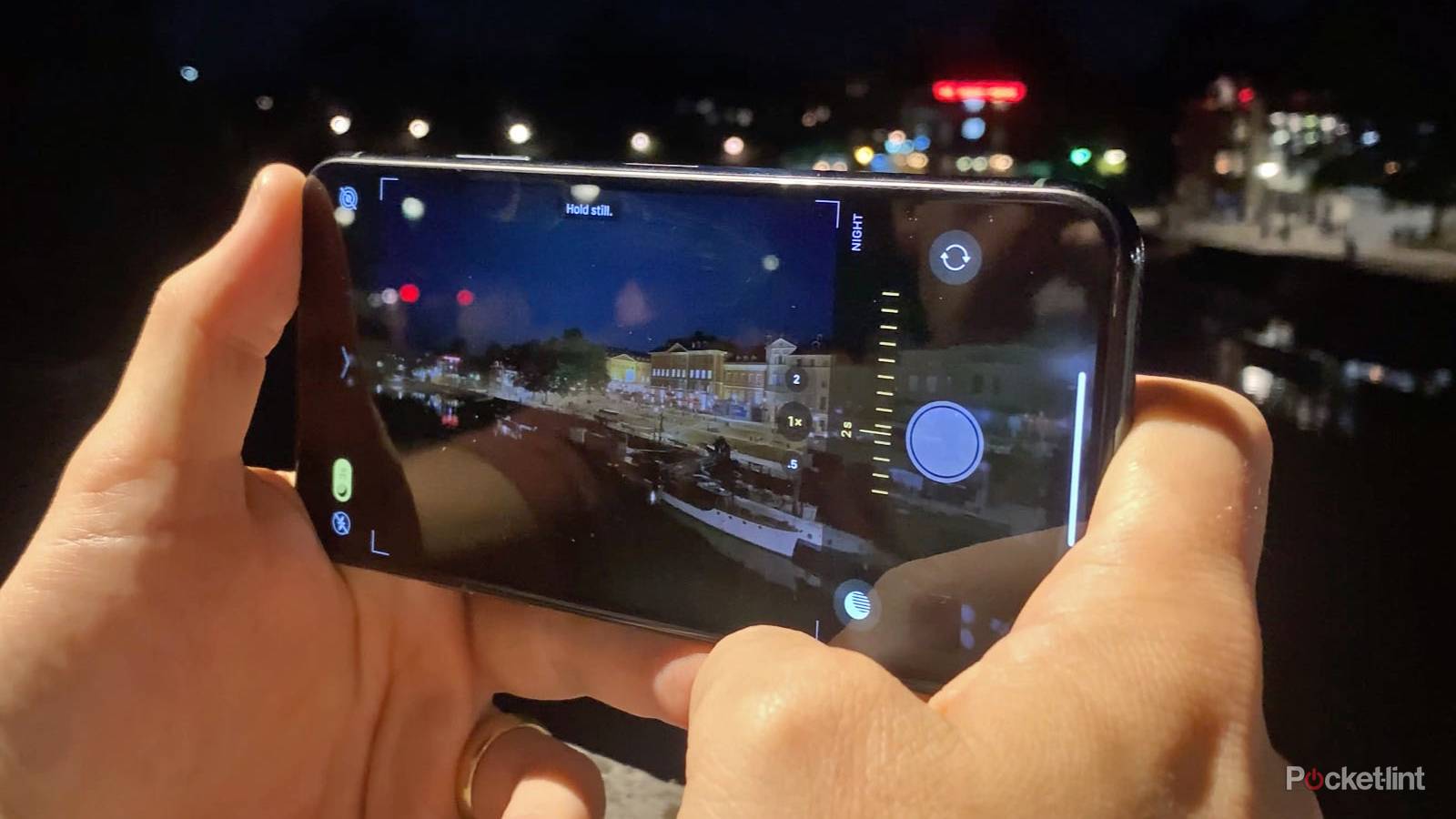 Apple iPhone 11 Pro vs Pixel vs Huawei P30 Pro night mode compared