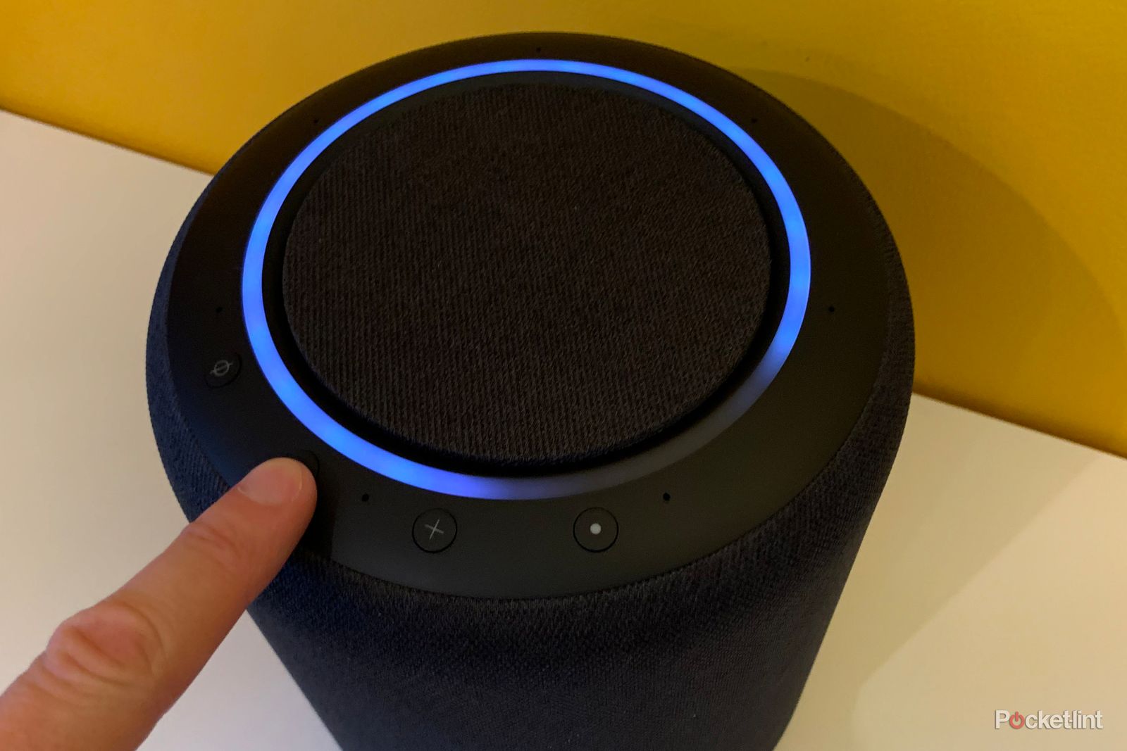 Amazon Echo Studio ブラック Amazon Echo Studio Smart Speaker Review - Consumer Reports