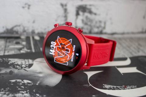 Michael Kors Access MKGO smartwatch review - Pocket-lint display picture 1