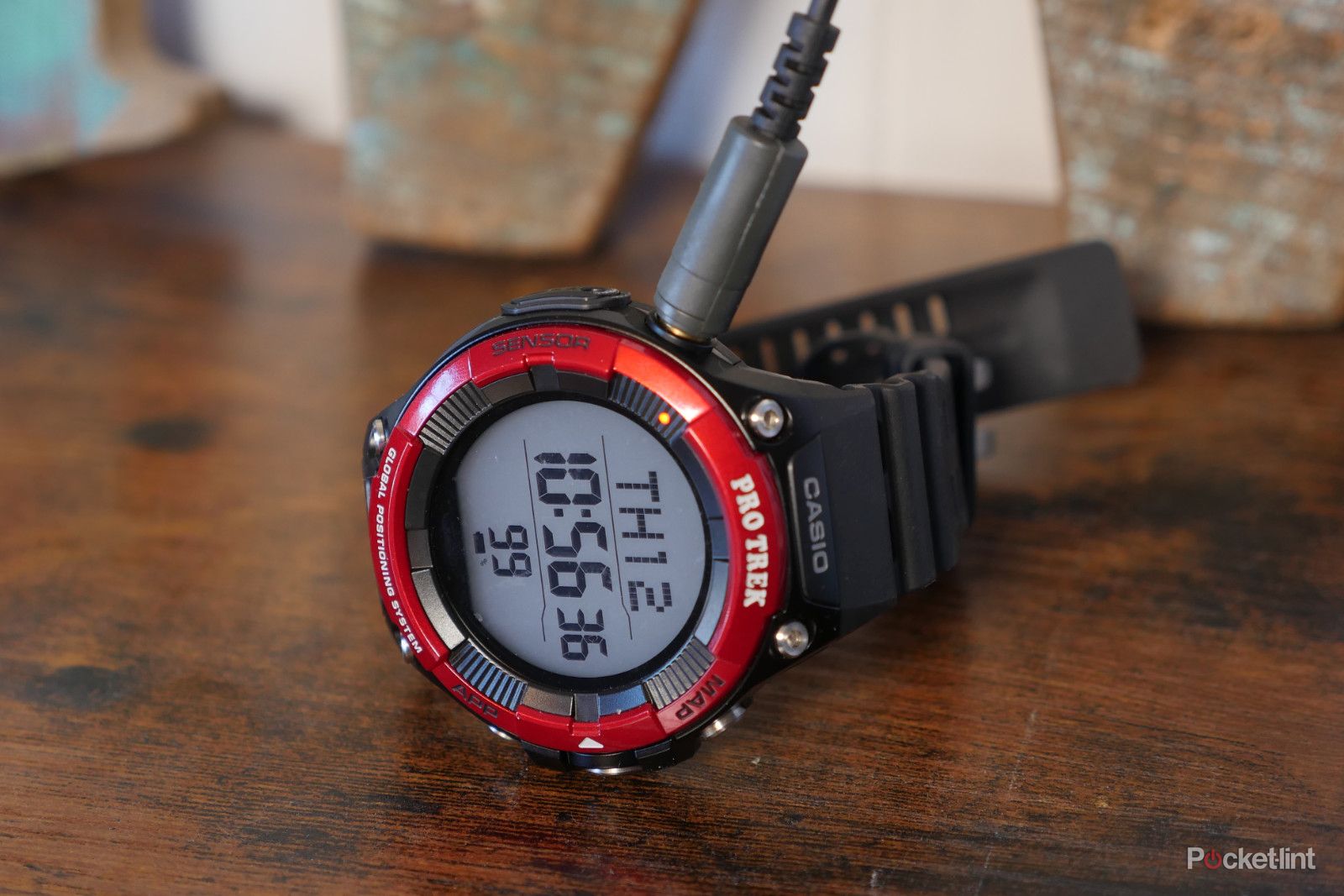 Casio WSD-F21HR review - Pocket-lint