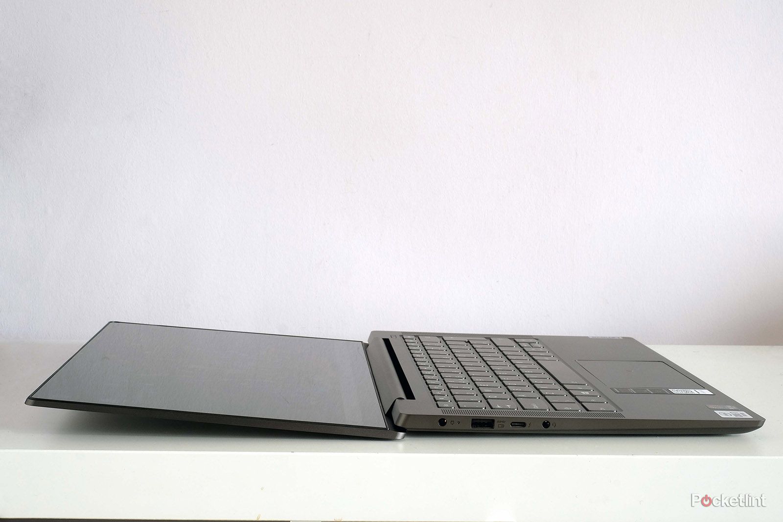 Lenovo Yoga S740-14IIL ジャンク品 Lenovo Yoga S740-14IIL