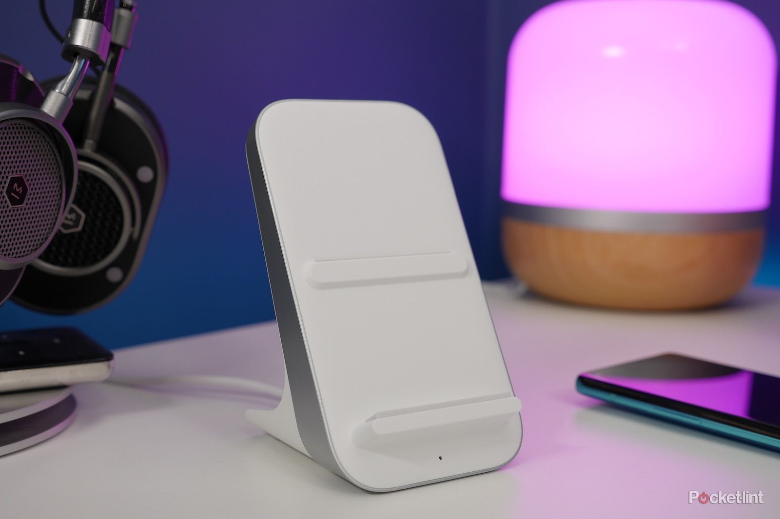 OnePlus Warp Charge 30 wireless charger is speedy, efficient and