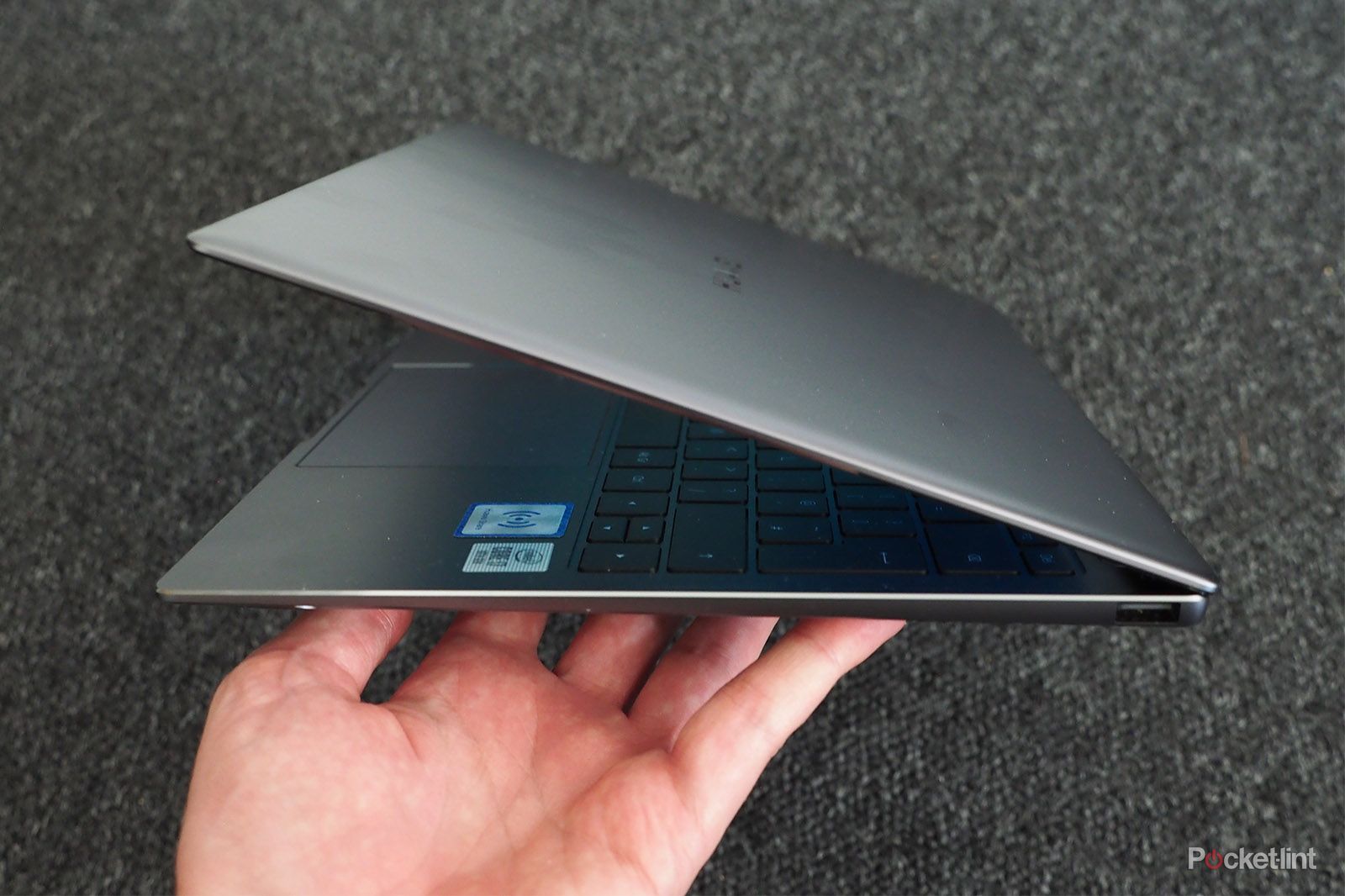 ノートPC HUAWEI - HUAWEI MateBook X Pro 2020 & FreeBuds 3 Huawei MateBook X Pro (2020) review - Pocket-lint