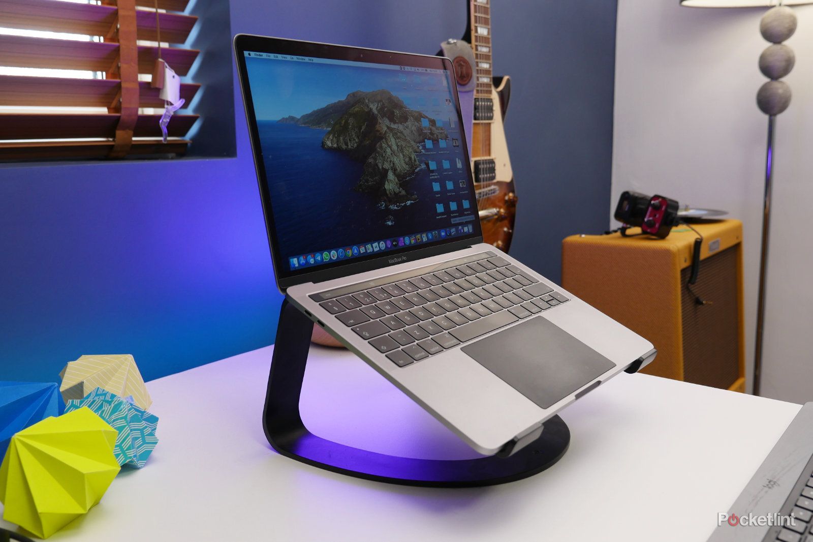 best laptop stands 2020 elevate your working comfort with these laptop raisers photo 10