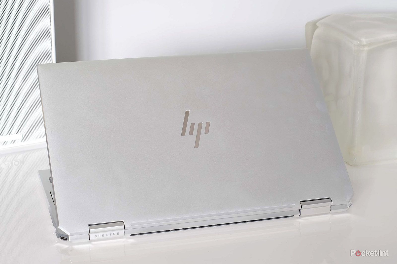 HP Spectre x360 review (13-AW0053NA): Slim & light superstar