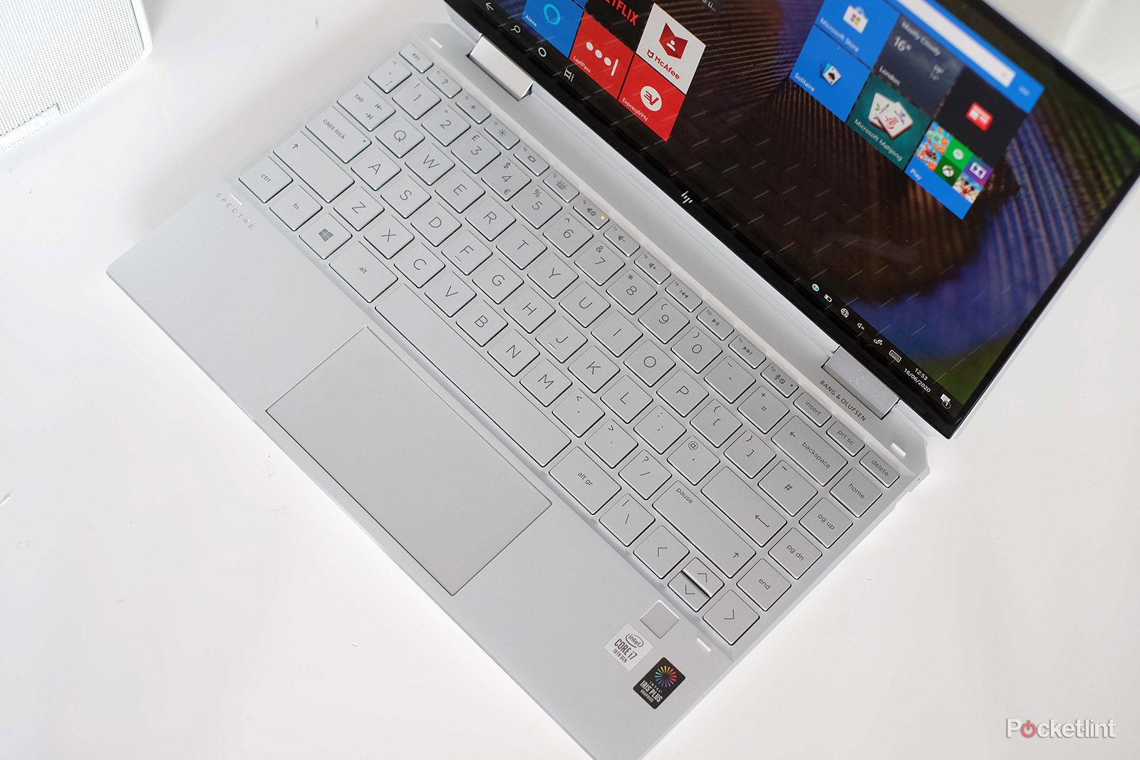 HP Spectre x360 review (13-AW0053NA): Slim & light superstar