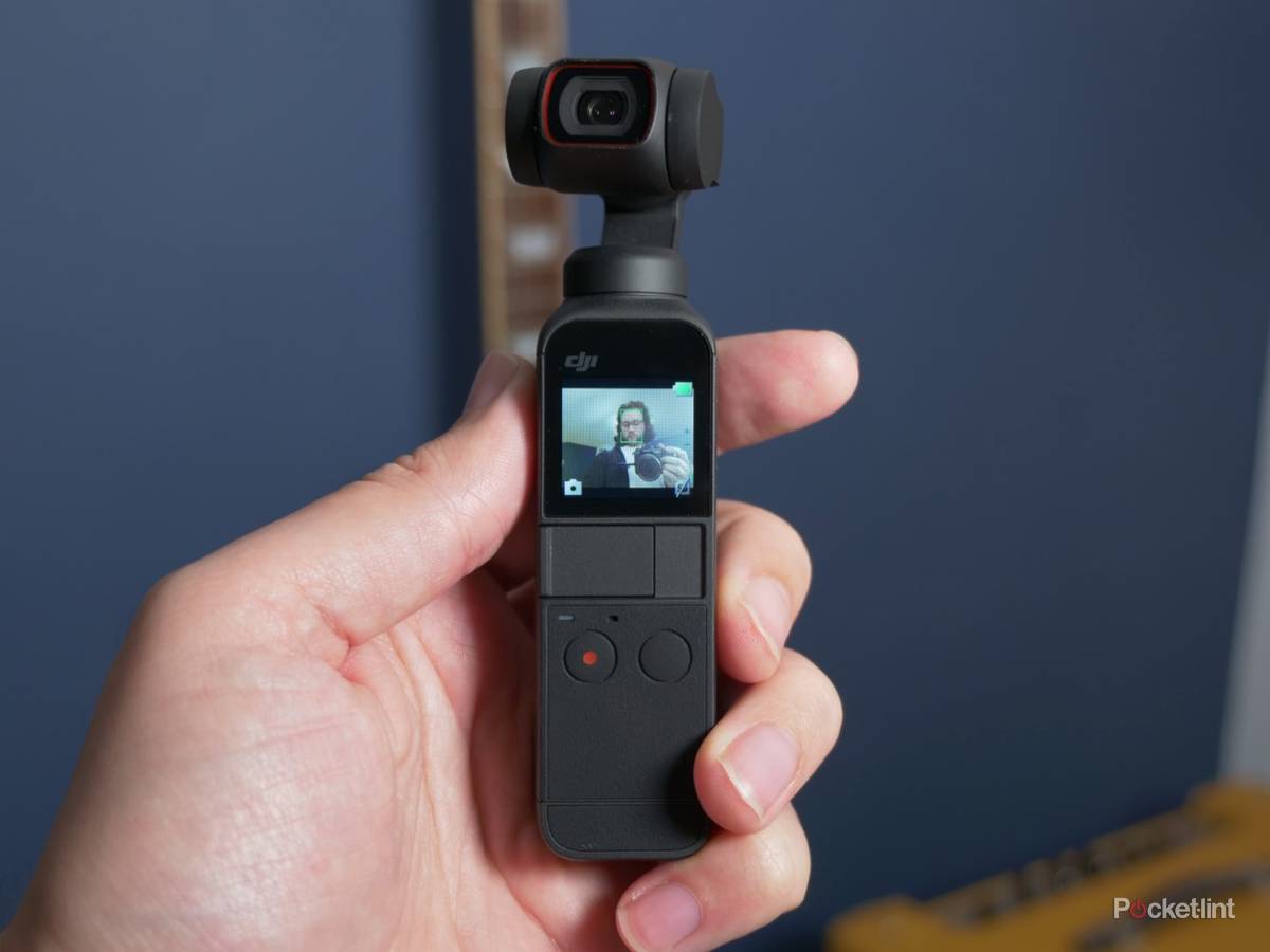 美品　DJI POCKET 2 DJI Pocket 2 3 Axis Stabilized 4K Handheld Camera Black CP