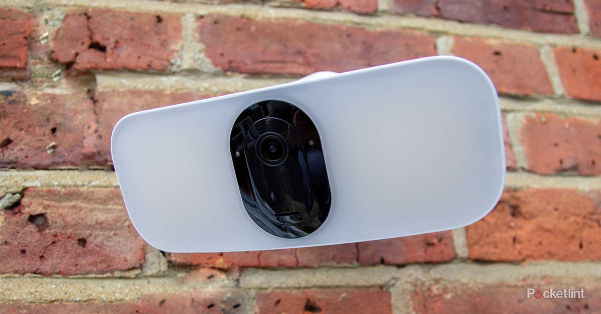 Arlo Pro Floodlight Camera review - Main Image