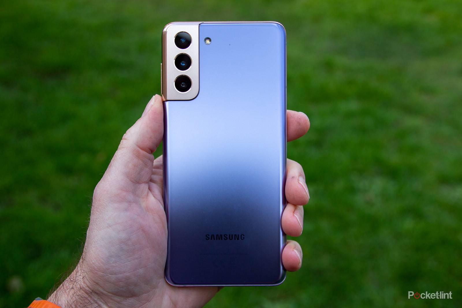 Samsung Galaxy S21+ review: The middle child