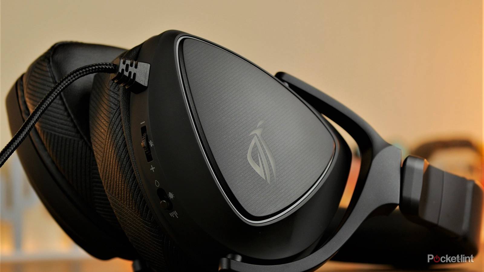 Asus ROG Delta S review: High-quality sound and RGB lighting