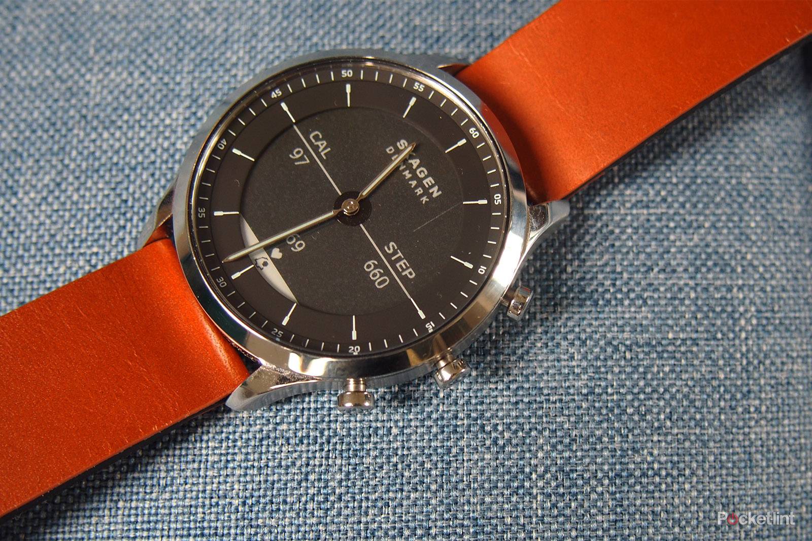 Skagen Jorn Hybrid HR review: Style over smarts