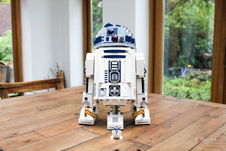 Lego's epic R2-D2 set built