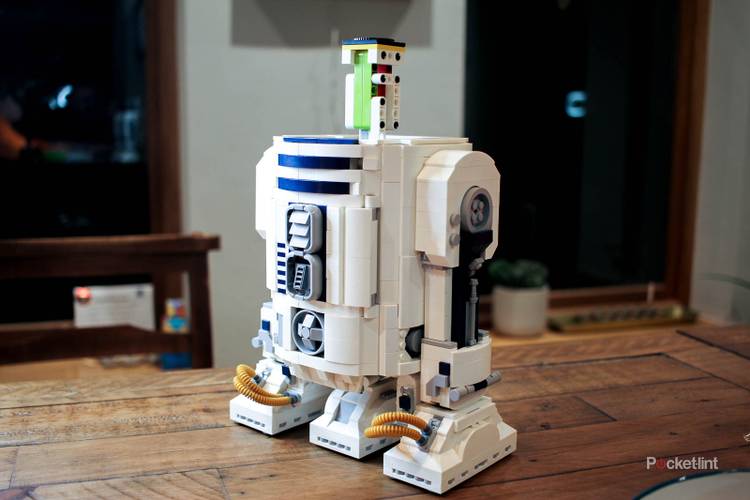 Lego's epic R2-D2 set built