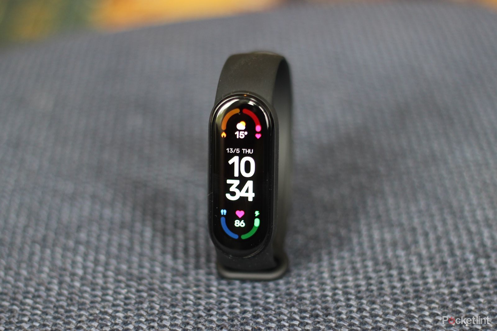 Xiaomi Mi Band 6 Review: Decent Upgrade But What's More?