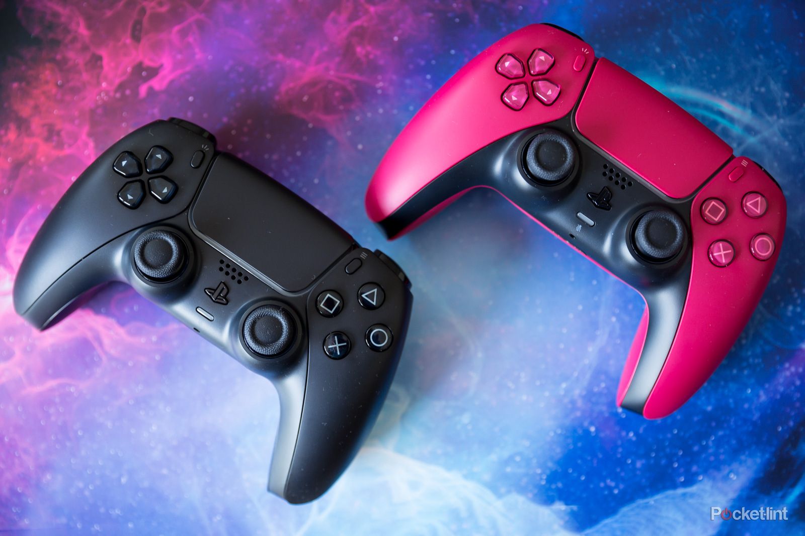 PS5 DualSense Cosmic Red and Midnight Black in pictures