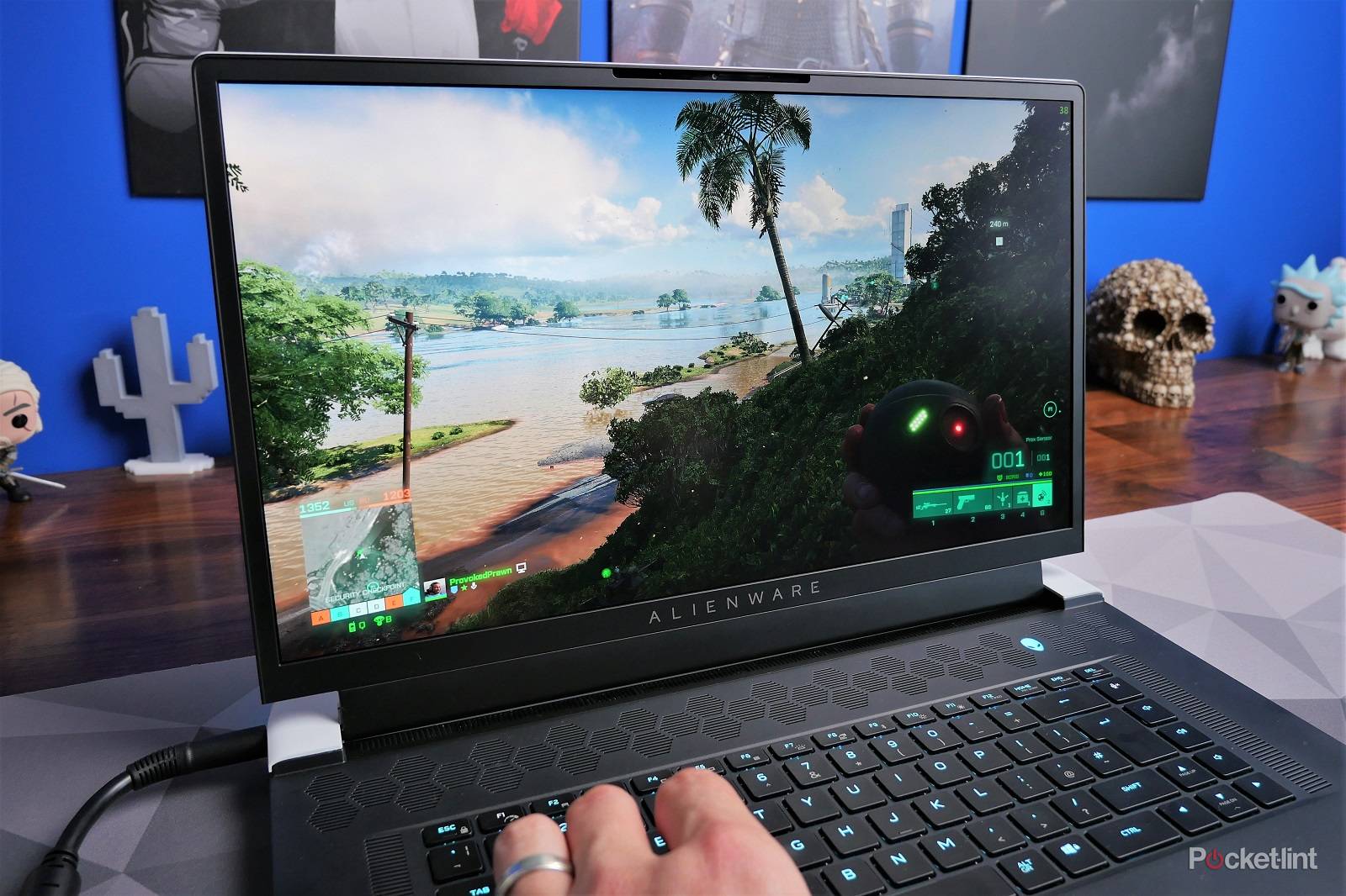 Alienware X17 R1 System Alienware X17 R1 review: Out of this world!
