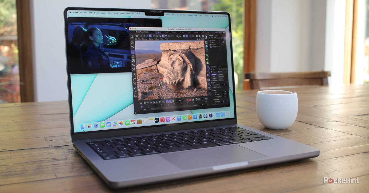 158839-laptops-review-apple- 