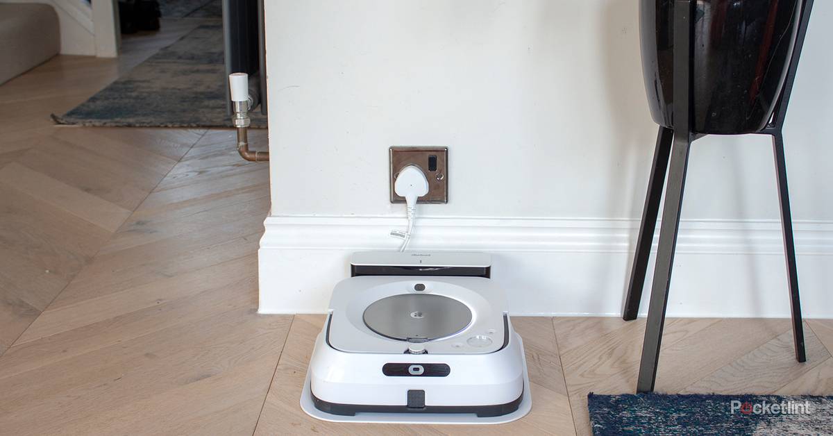 iRobot Braava Jet M6 robot mop review