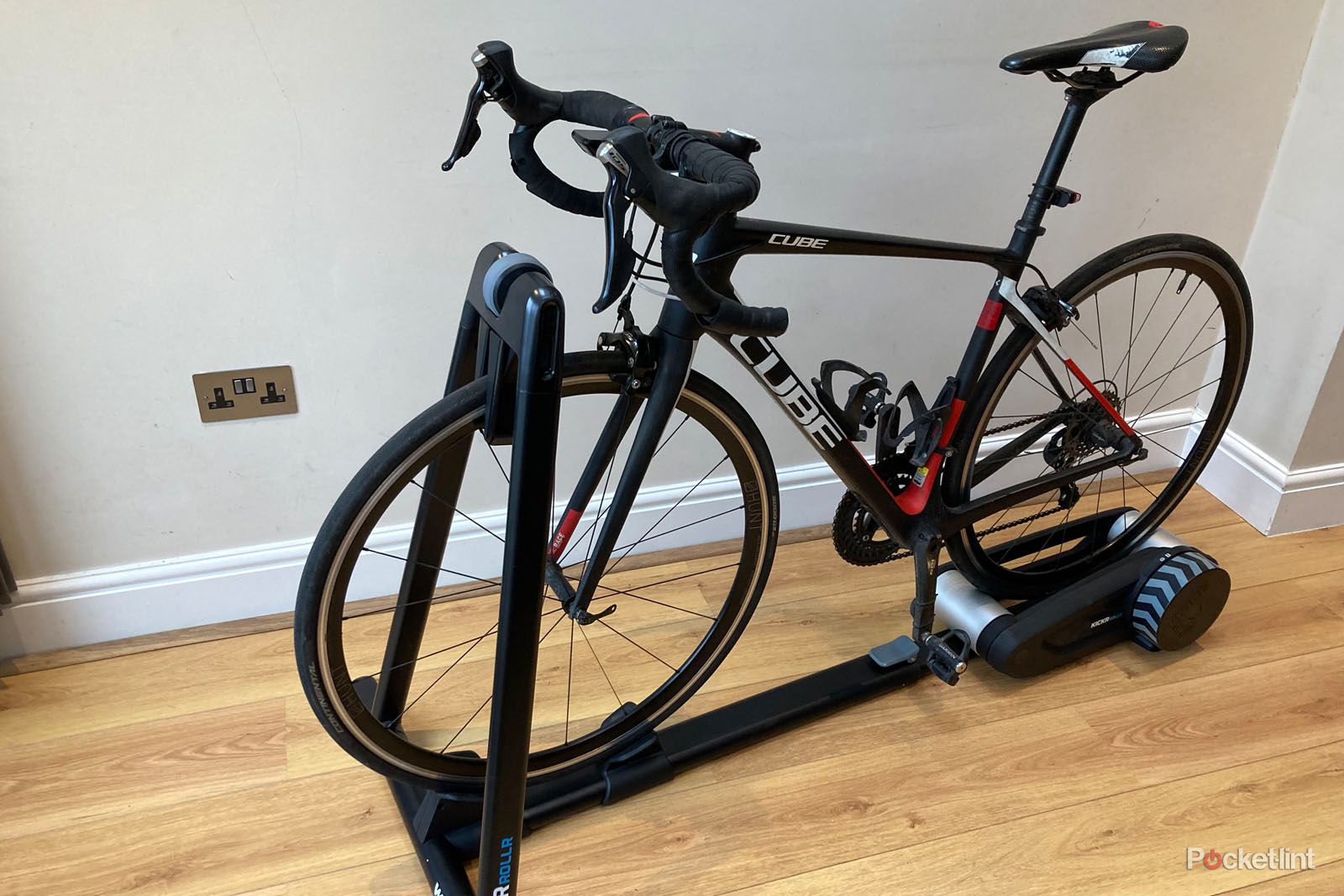 Wahoo KICKR ROLLR (純正マットやや傷、凹みあり) Wahoo／KICKR MOVE