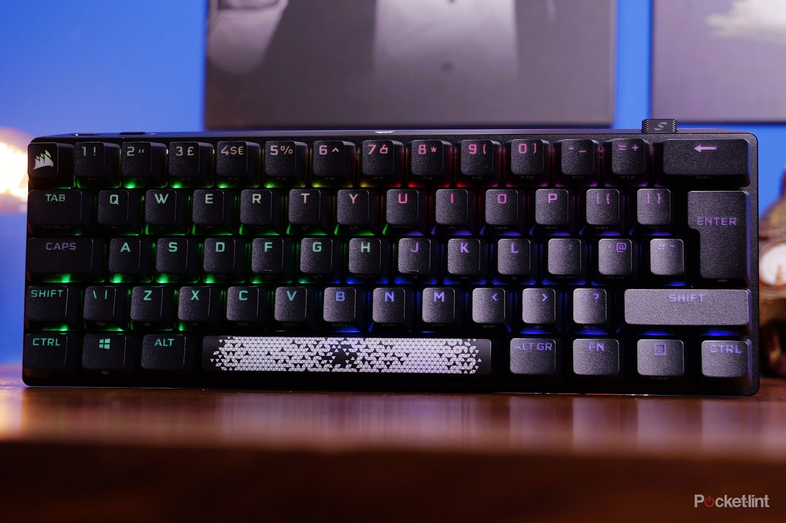 161902-gadgets-review-corsair-