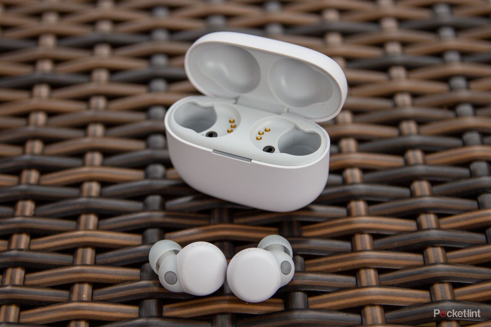 162109-headphones-review-sony-