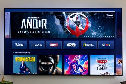 Disney+ Basic with ads now available in the US photo 1