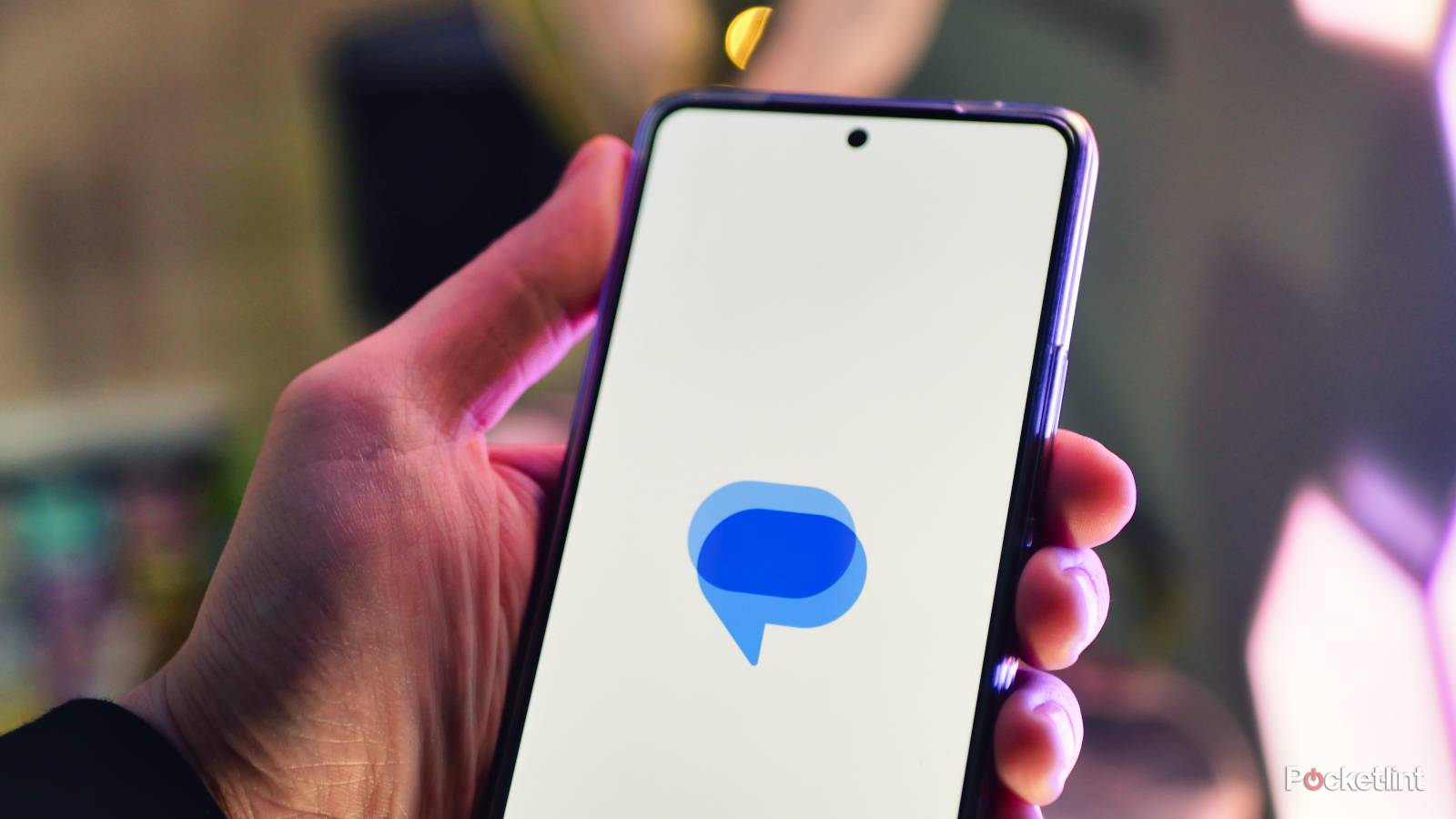 Send Option Sign Image Google Messages adds a low-res-but-faster image sending option