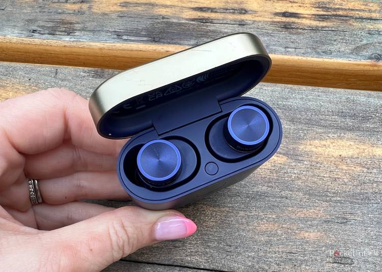 Bowers & Wilkins Pi7 S2 review: A tough sell