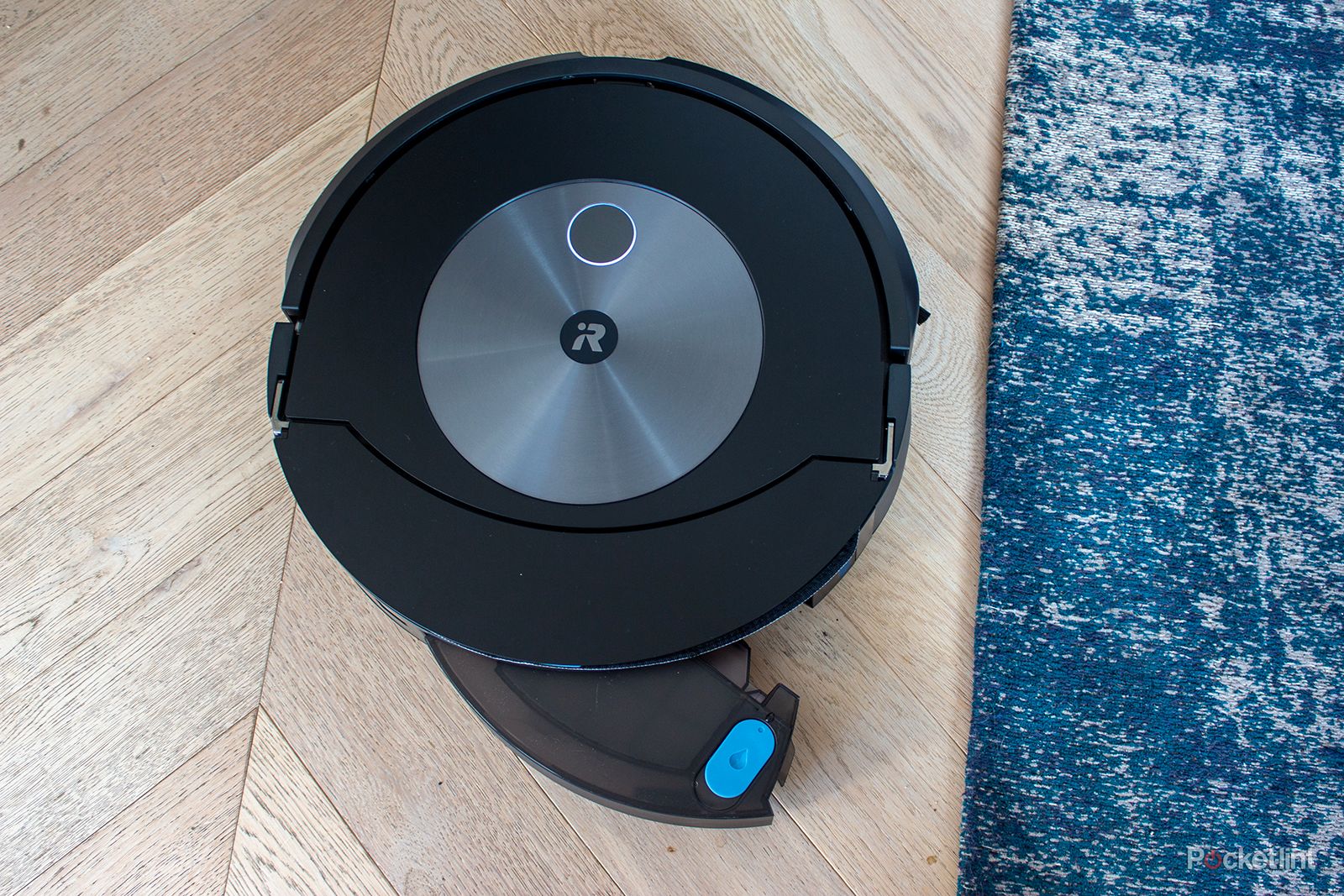最終値下げ　iRobot Roomba Combo J7+ 黒 Roomba® j7+ | Top-Rated Self-Emptying Robot Vacuum | iRobot®