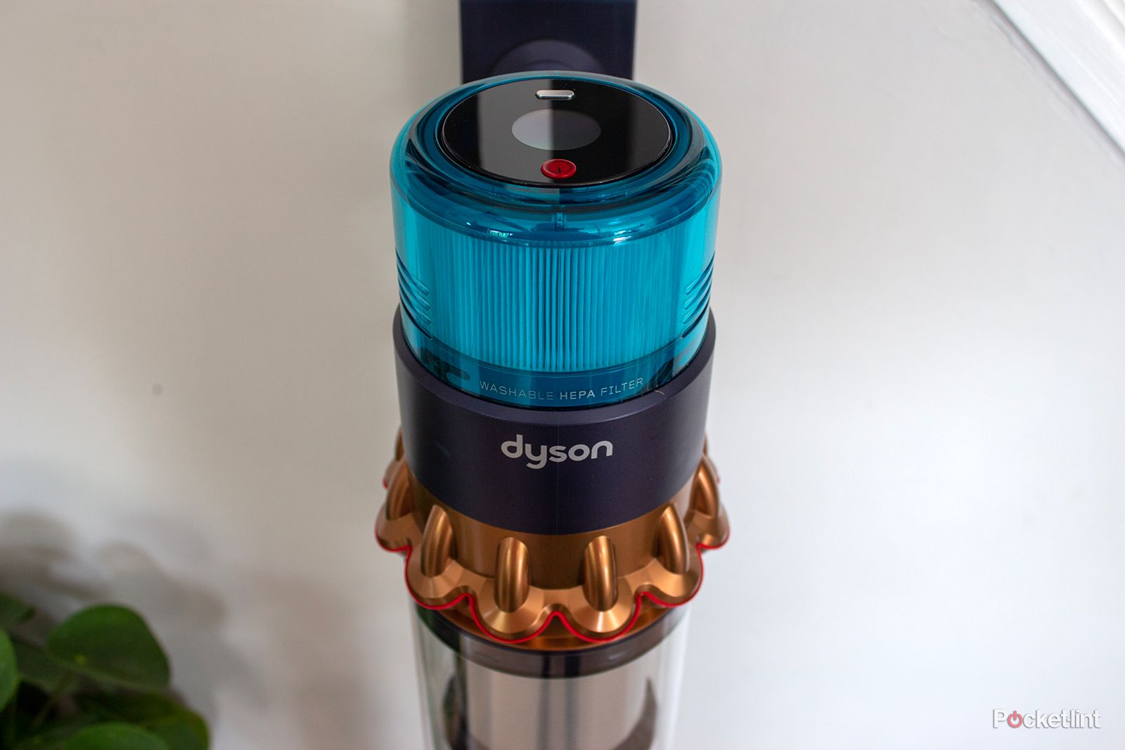 新品ギネス記録の Dyson Gen5detect Absoluteのヘッドです ダイソンの最新モデルを使って「50メートル掃除」のギネス世界記録達成