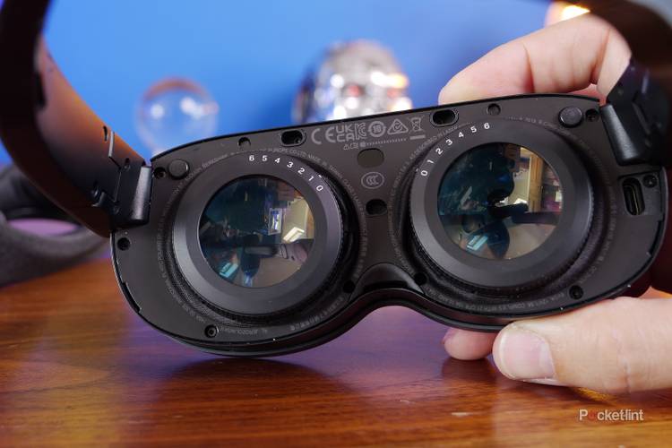 HTC Vive XR Elite Review 11